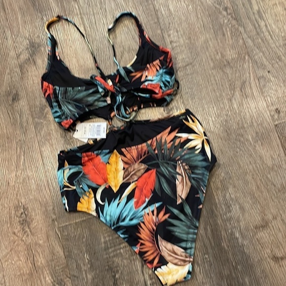 Shade & Shore Lowest Coverage One Piece Tropical Swim Suit - Picture 6 of 12